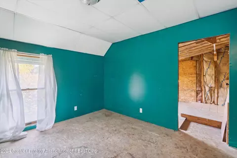 Bedroom - 508 E Main St, Owosso, MI 48867 photo 3 of 6