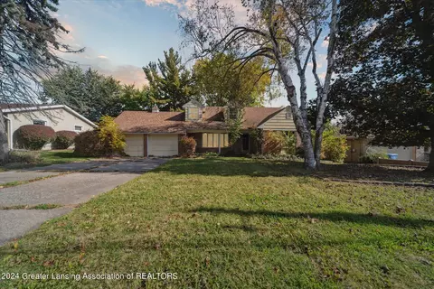 2030 Byrnes Rd, Lansing, MI 48906