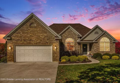 6067 Limestone Ln, Dimondale, MI 48821
