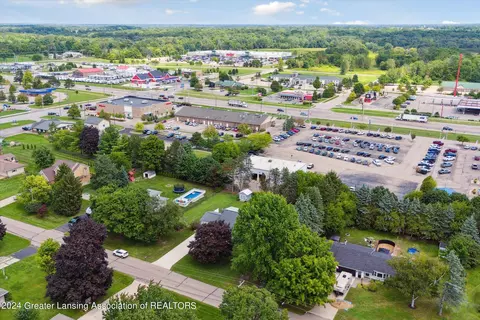 View/Area - 13121 Tucker Dr, Dewitt, MI 48820 photo 7 of 8