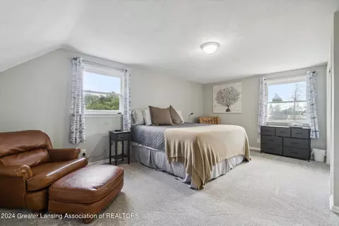 Bedroom - 13121 Tucker Dr, Dewitt, MI 48820 photo 7 of 9