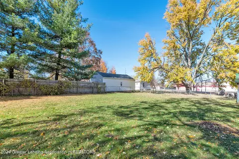 Exterior - 231 Mechanic St, Mason, MI 48854 photo 2 of 3