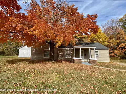 701 E Railroad St, Saint Johns, MI 48879