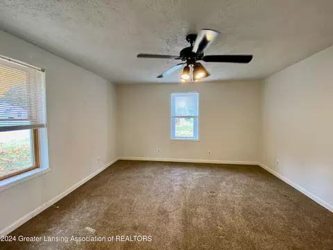 701 E Railroad St, Saint Johns, MI 48879 photo 15