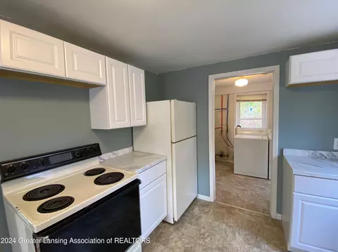 701 E Railroad St, Saint Johns, MI 48879 photo 11