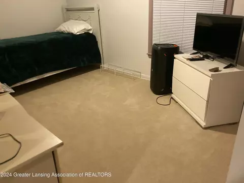Bedroom - 3025 Cooley Dr, Lansing, MI 48911 photo 4 of 6