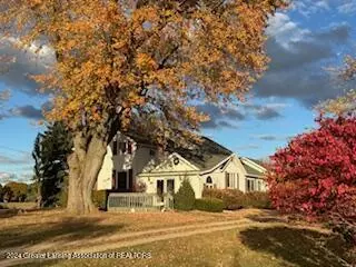 5125 S Grove Rd, Saint Johns, MI 48879