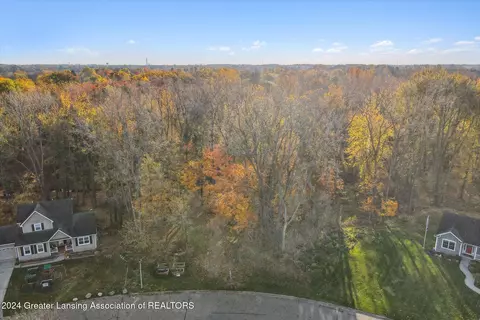0 Williamsburg Rd, Lansing, MI 48917