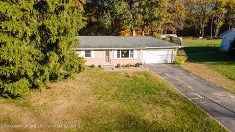 3444 Skyway Dr, Williamston, MI 48895