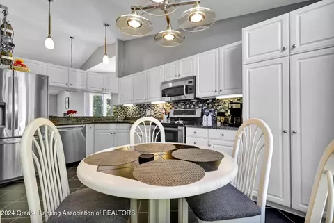 Dining - 6911 Springtree, Lansing, MI 48917 photo 1 of 6