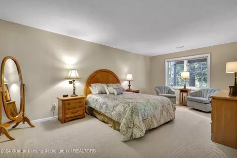Bedroom - 6911 Springtree, Lansing, MI 48917 photo 3 of 4