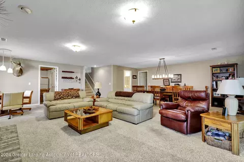 Living - 6911 Springtree, Lansing, MI 48917 photo 2 of 2
