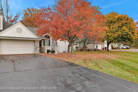 Exterior - 6911 Springtree, Lansing, MI 48917 photo 6 of 6