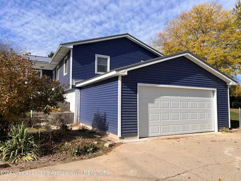 Exterior - 407 E Herbison Dr, Dewitt, MI 48820 photo 2 of 7
