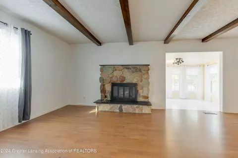 Living - 407 E Herbison Dr, Dewitt, MI 48820 photo 3 of 3