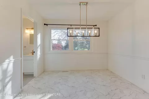 Dining - 407 E Herbison Dr, Dewitt, MI 48820 photo 1 of 1