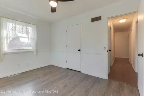 Entry Way - 407 E Herbison Dr, Dewitt, MI 48820 photo 1 of 1
