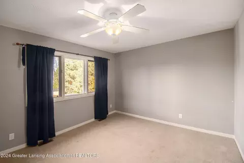 Bedroom - 13210 Starwood Ln, Dewitt, MI 48820 photo 3 of 4