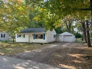 624 E Grand River Rd, Laingsburg, MI 48848