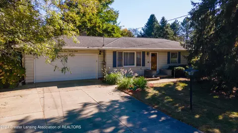 3534 Sharon Way, Williamston, MI 48895