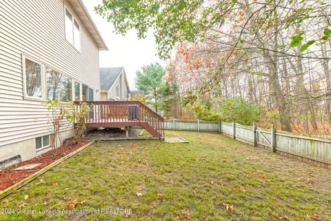 7782 Forestview Dr, Haslett, MI 48840 photo 33