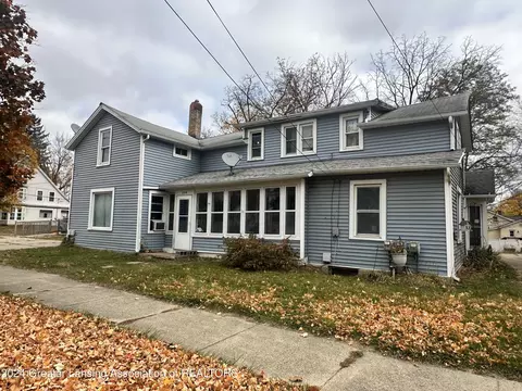 234 N Cochran Ave, Charlotte, MI 48813