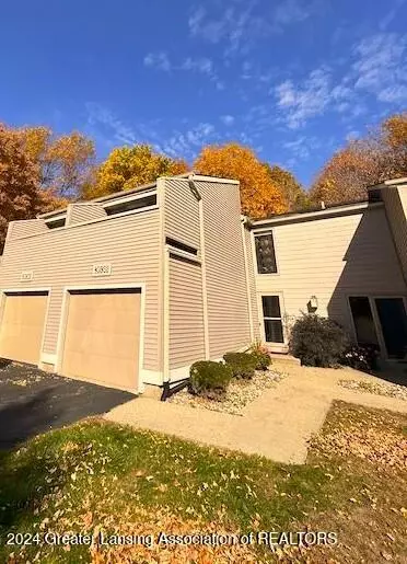 3638 E Meadows Ct #26, Okemos, MI 48864