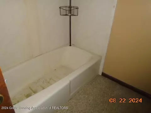 2325 N Smith Rd, Eaton Rapids, MI 48827 photo 9