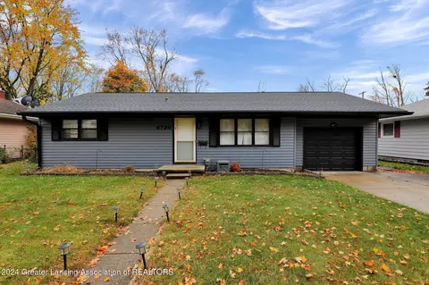 4726 Alpha St, Lansing, MI 48910