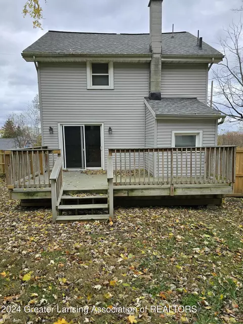 Exterior - 1024 Hill Pl, Jackson, MI 49202 photo 5 of 5