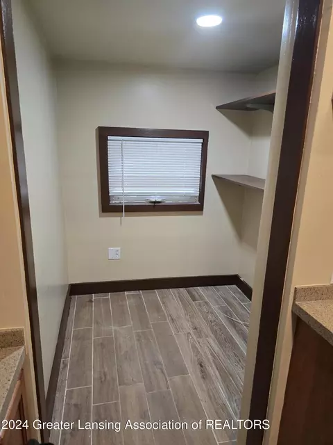 Other - 1024 Hill Pl, Jackson, MI 49202 photo 3 of 21
