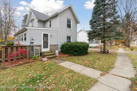 315 N Madison St, Perry, MI 48872 photo 2