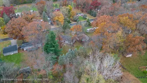 View/Area - 15383 Gary Ln, Bath, MI 48808 photo 8 of 10