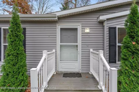 Exterior - 15383 Gary Ln, Bath, MI 48808 photo 1 of 7