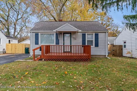 813 Irvington Ave, Lansing, MI 48910