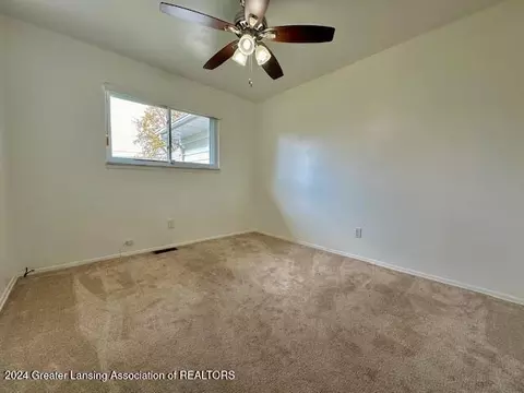 4452 Wickfield Dr, Flint, MI 48507 photo 12