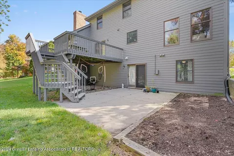 Exterior - 214 Brookstone Cir, Dewitt, MI 48820 photo 3 of 12
