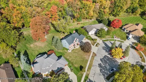 View/Area - 214 Brookstone Cir, Dewitt, MI 48820 photo 4 of 8