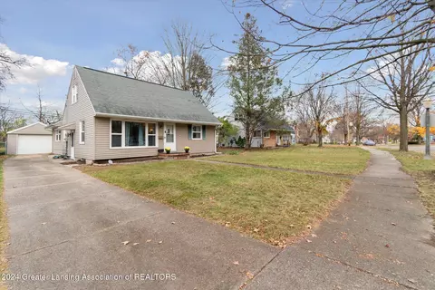 1822 Cooper Ave, Lansing, MI 48910