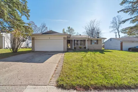 4131 Windward Dr, Lansing, MI 48911