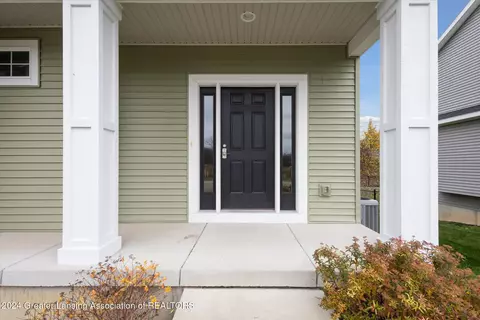 14140 Hidden Way, Bath, MI 48808 photo 6