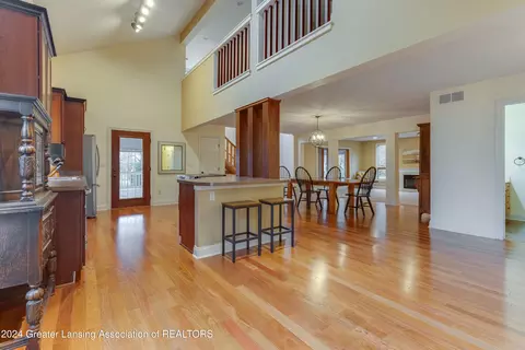 3270 E Townsend Rd, Saint Johns, MI 48879 photo 14