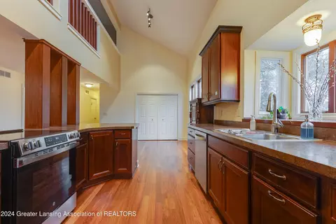 3270 E Townsend Rd, Saint Johns, MI 48879 photo 16