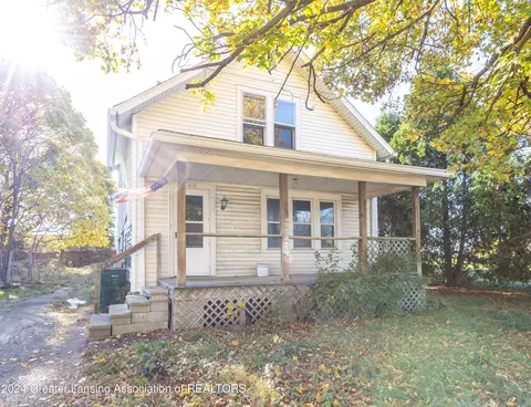 610 Woodbury Ave, Lansing, MI 48906