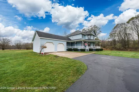 5331 W Willoughby Rd, Lansing, MI 48911