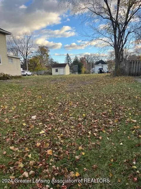 321 W Barnes Ave, Lansing, MI 48910