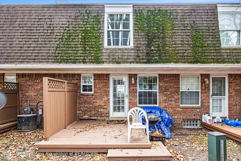 6255 Beechfield Dr, Lansing, MI 48911 photo 22