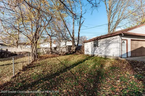 Exterior - 4024 Heathgate Dr, Lansing, MI 48911 photo 1 of 1