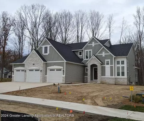 6553 Windford Ln, Grand Ledge, MI 48837