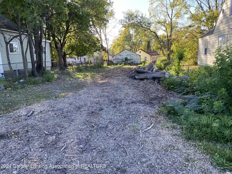 Undisclosed, Lansing, MI 48917